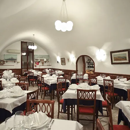 Al Pescatore & Restaurant ガリポリ